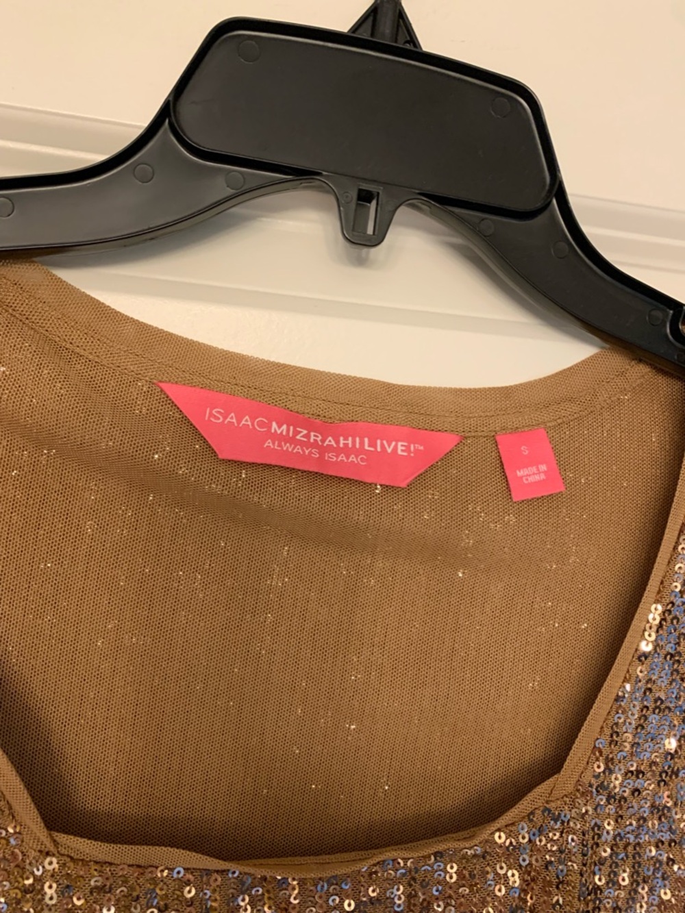Isaac Mizrahi Gold Sequin Tank Top NWOT🌴 - Picture 3 of 9